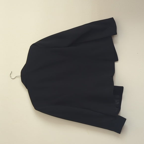 Black classic blazer - Picture 2 of 3